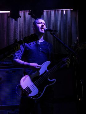 2025-12-03 Viper Room (Jeremy singing & playing) _ Madi